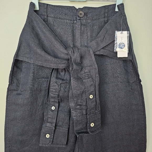 By Anthropologie Women's Linen Shirt-Tie Capri Pants, Black - Picture 8 of 13
